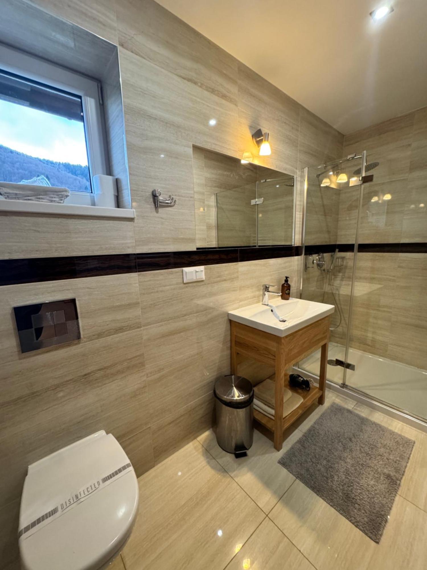 Hotel Palatin Oravsky Podzamok Ngoại thất bức ảnh